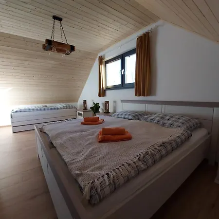 Tri Grose Vlasky Бешенёва