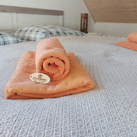 Tri Grose Vlasky Bešeňová