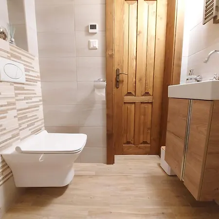 Tri Grose Vlasky Шале *