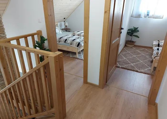 Tri Grose Vlasky * Bešeňová